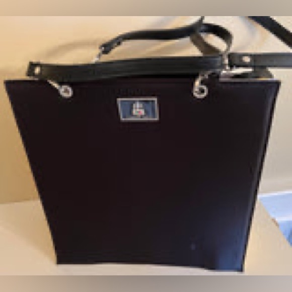 NWOT PANQQBORN DESIGN BLACK AND GOLD COMPUTER BAG - Picture 3 of 10